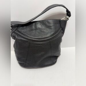 Stone & Co Chic Black Leather Shoulder Bag, Perfect Size With Pockets, Nice